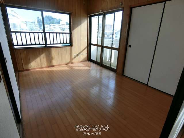 Pet-Friendly 2DK Apartment for Rent in Naha, Okinawa - Thumbnail 3