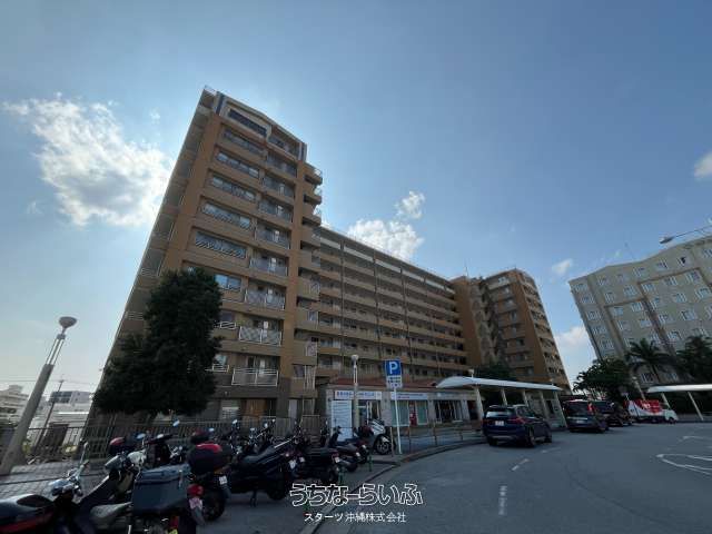 F Stage Akamine Station 3LDK Apartment for Sale in Naha - Thumbnail 3
