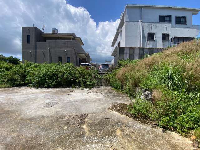 771m² Land for Sale in Okinawa City, Near National Route 329 - Thumbnail 3