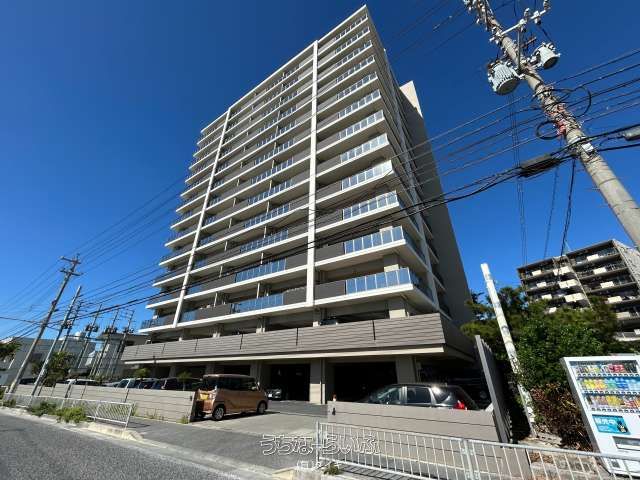 Milco Mansion Okinawa City 2LDK Apartment for Sale - Thumbnail 2