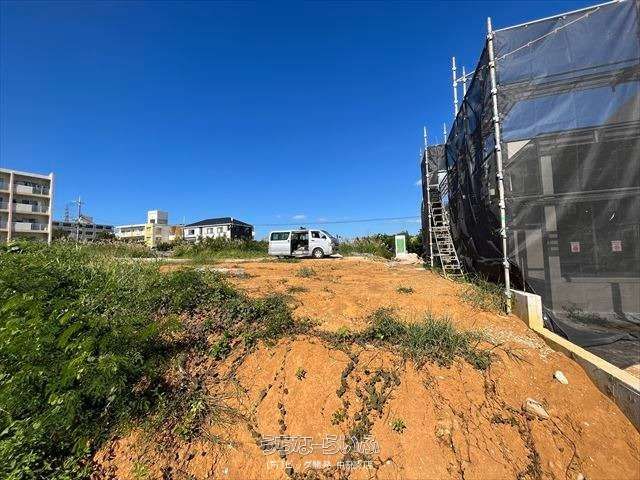 421m² Land for Sale in Noborikawa, Okinawa City - No Building Conditions - Thumbnail 3