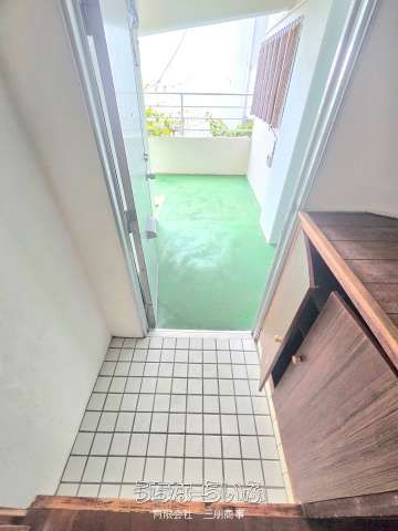 Co-op Izumi 2DK Apartment for Rent in Ishigaki, Okinawa - Thumbnail 3