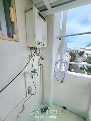 Co-op Izumi 2DK Apartment for Rent in Ishigaki, Okinawa - Thumbnail 2