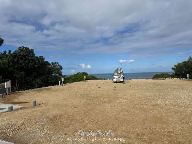 Oceanfront Land for Sale in Hirakubo, Ishigaki City - Image 1