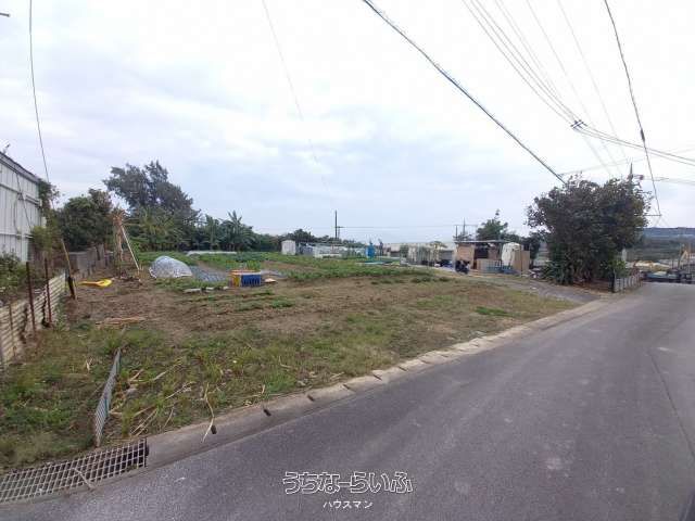 1031 sqm Land Plot for Sale in Itoman City, Okinawa - Thumbnail 2
