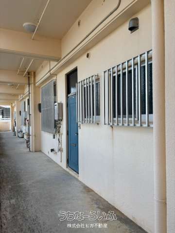 Co-op Ari 201: 3DK Apartment for Rent in Ginowan, Okinawa - Thumbnail 3