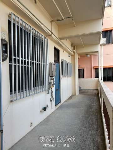 Co-op Ari 201: 3DK Apartment for Rent in Ginowan, Okinawa - Thumbnail 4