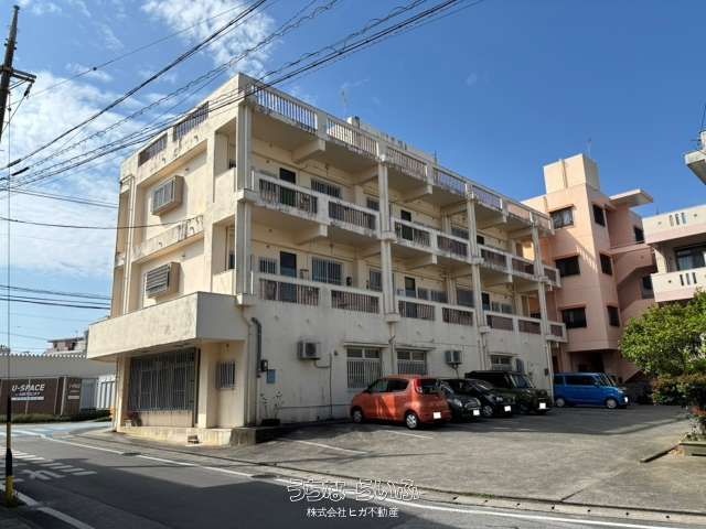 Co-op Ari 201: 3DK Apartment for Rent in Ginowan, Okinawa - Thumbnail 2
