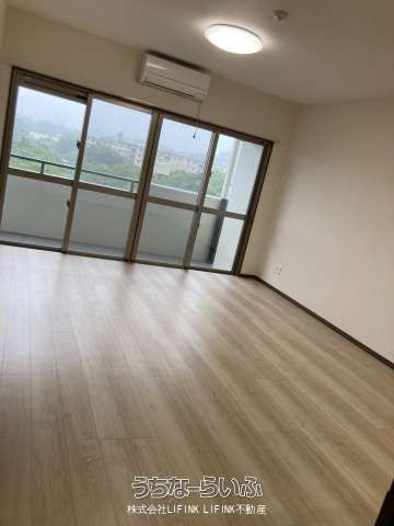 Modern 1LDK Apartment for Sale in Okinawa City, Built 2022 - Thumbnail 4