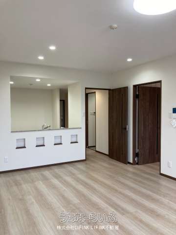 Modern 1LDK Apartment for Sale in Okinawa City, Built 2022 - Thumbnail 3