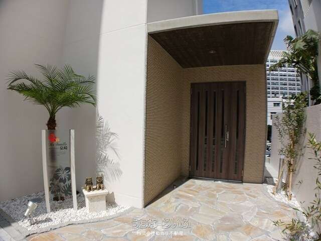 Modern 1K Apartment for Rent in Naha, Okinawa - Near Kencho-mae Station - Thumbnail 3