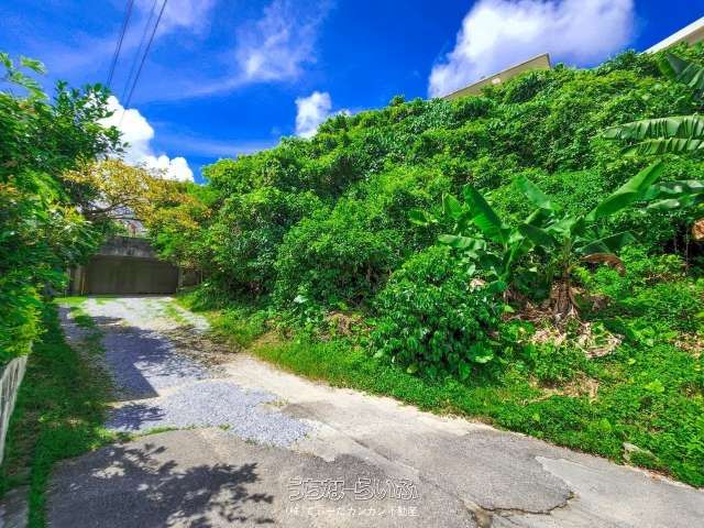 75.92 Tsubo Residential Land for Sale in Okinawa City - Thumbnail 2