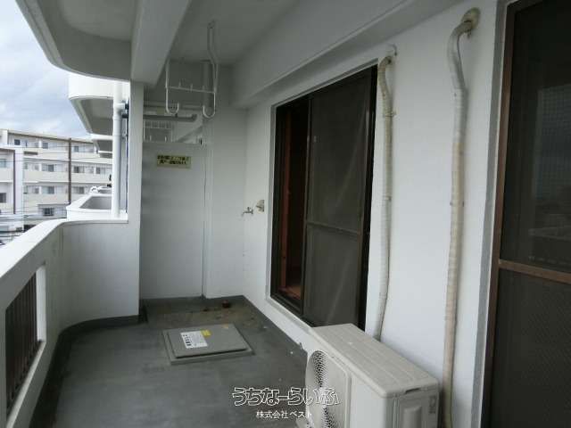 1LDK Apartment for Rent in Ginowan, Okinawa Near Ryukyu University - Thumbnail 3