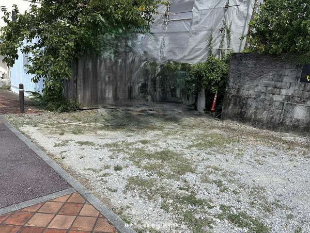 Commercial Land for Sale in Yonabaru, Okinawa - 51.41m² - Thumbnail 2