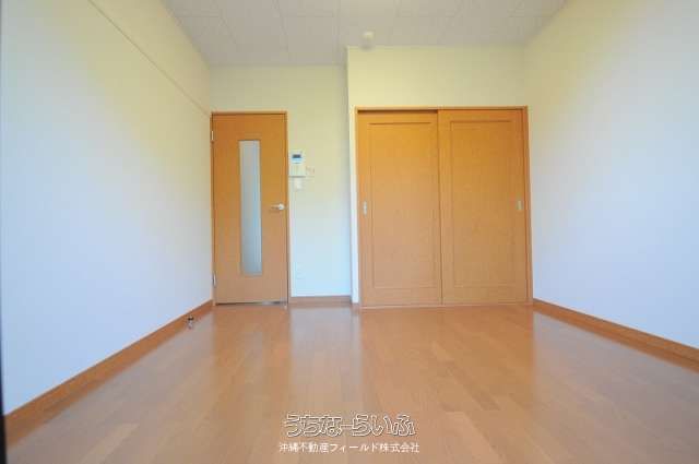 Leopalace Lucky 109 1K Apartment for Rent in Nishihara, Okinawa - Thumbnail 2