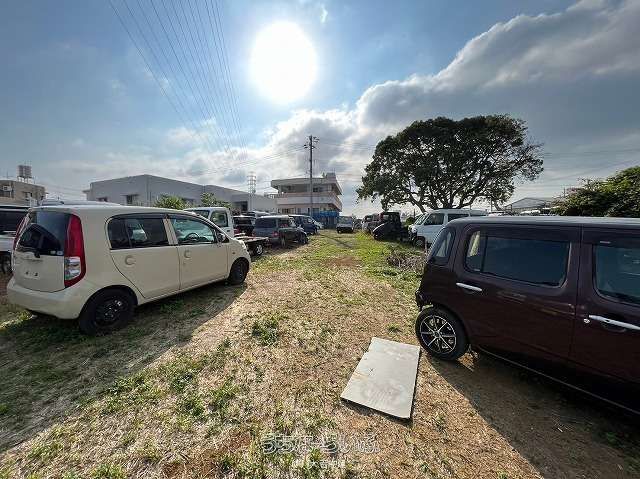 Land for Sale in Konbu, Uruma City, Okinawa - 452.36 sqm - Thumbnail 3