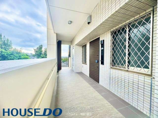 Alphastates Chatan Hills 2LDK Apartment with Ocean View - Thumbnail 2