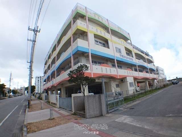 1K Apartment for Rent in Nakagusuku Village, Okinawa - Thumbnail 3