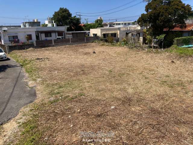 454.7 sqm Land for Sale in Senaha, Yomitan Village, Okinawa - Image 1