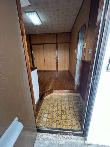 Co-op Shimabukuro 2DK Rental Apartment in Ginowan, Okinawa - Thumbnail 3