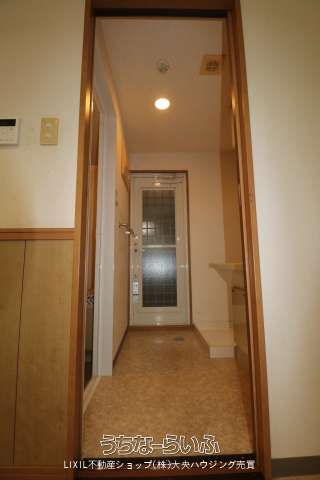 4LDK Apartment for Sale Near Makishi Station, Naha - Thumbnail 4