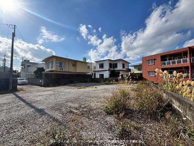 209.08 sqm Land for Sale in Naha's Shuri Ishizaki District - Thumbnail 3