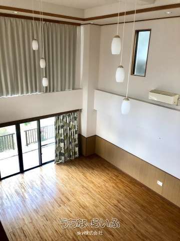 3LDK Detached House with Covered Parking in Urasoe, Okinawa - Thumbnail 2