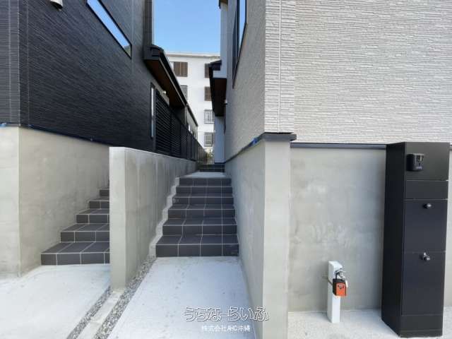 New 4LDK Single-Story House with 3 Car Parks in Ginowan, Okinawa - Thumbnail 3