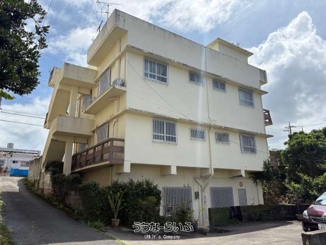 Investment Apartment Building for Sale in Okinawa City - Thumbnail 2