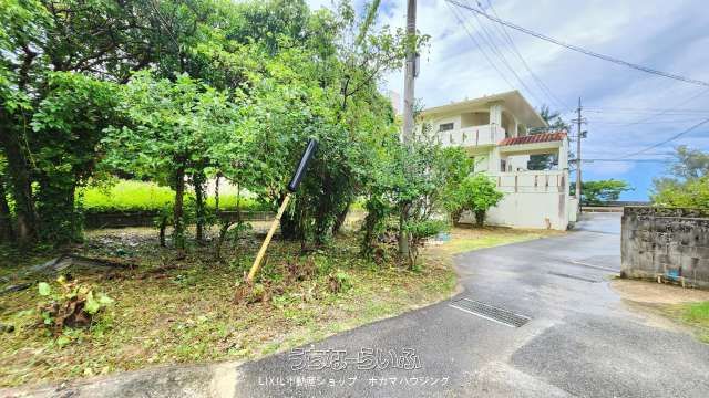 303.5 sqm Land for Sale in Onna Village, Okinawa Resort Area - Thumbnail 4
