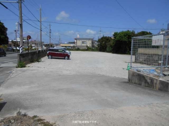 992 sqm Rental Land in Uruma City, Okinawa - No Construction Allowed - Thumbnail 3