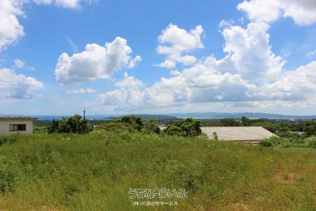 1,867 sqm Land for Sale in Nakijin Village, Okinawa with Ocean Views - Thumbnail 3
