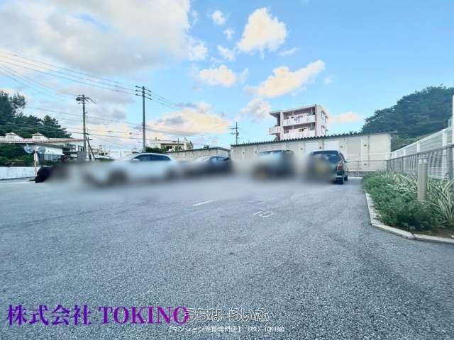 Comfort Chatan Momohara Park Side 3LDK Apartment for Sale - Thumbnail 2