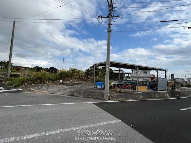 Land for Sale in Itoman City Okinawa with Sea View Potential - Thumbnail 2