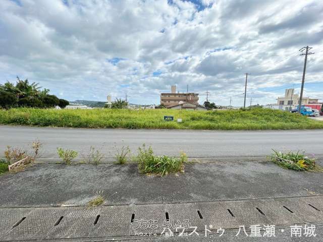 Residential Land for Sale in Yaese Town, Okinawa - 187.32 sqm - Thumbnail 4