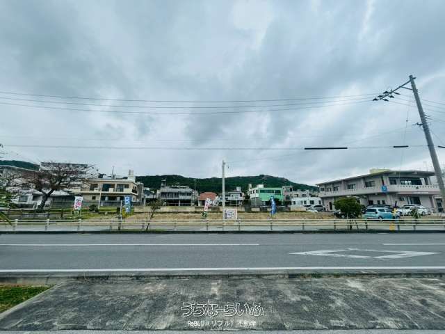 Oceanfront Land for Sale in Yonabaru, Okinawa - 158.04 sqm Plot - Thumbnail 3