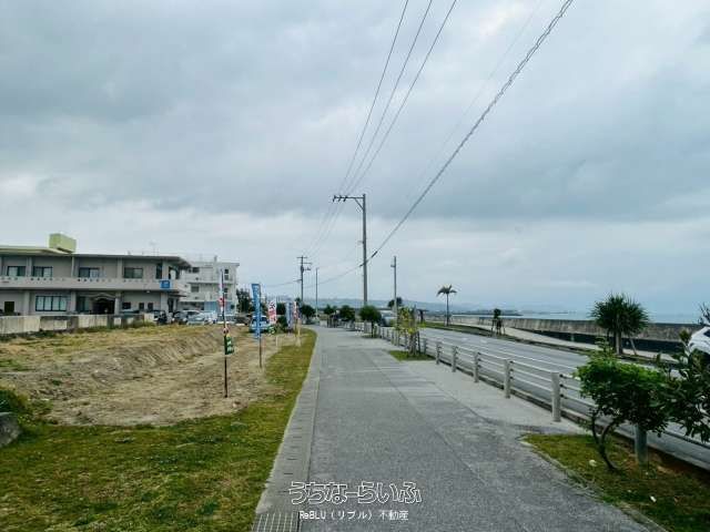 Oceanfront Land for Sale in Yonabaru, Okinawa - 158.04 sqm Plot - Thumbnail 2