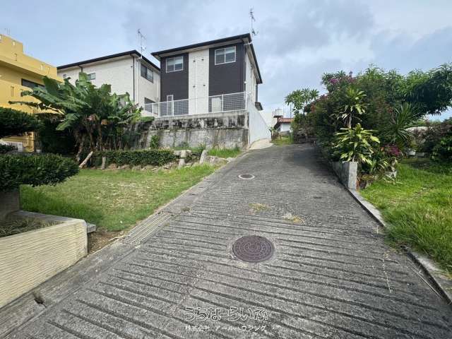 127.1m² Land for Sale in Oroku, Naha City, Okinawa - Thumbnail 2