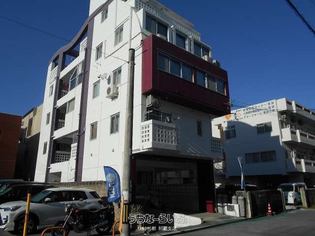 8-Story Apartment Building for Sale in Naha, Okinawa - Thumbnail 2
