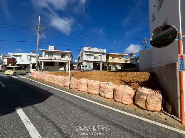 Cleared 207.63 sqm Land for Sale in Okinawa City's Uechi - Thumbnail 3