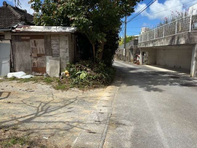 826.88 sqm Land Plot for Sale in Nago City, Okinawa - Thumbnail 4