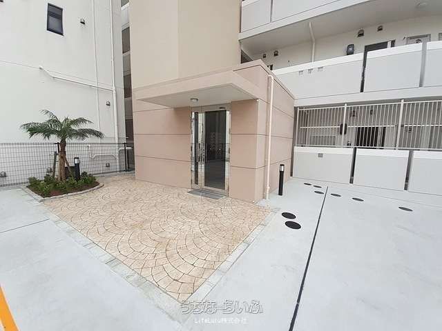 1LDK Apartment for Rent in Naha, Okinawa - Airy Sunlit 105 - Thumbnail 2
