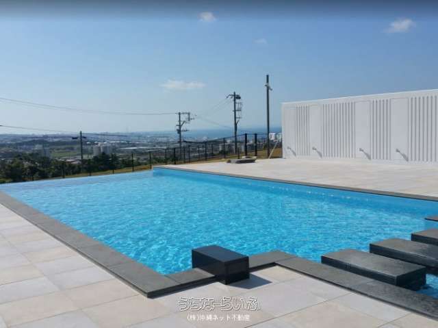 Luxury 2LDK Condo with Ocean Views in The Rycom Hills Residence - Thumbnail 2
