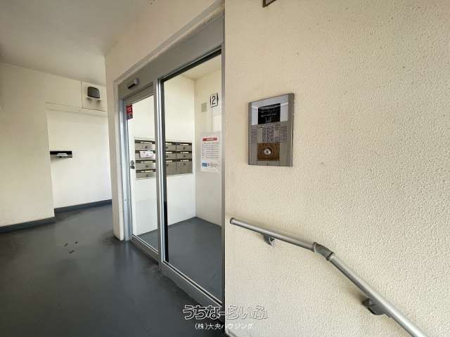 1K Apartment for Rent in Naha Shintoshin, Okinawa - COZY Court - Thumbnail 4
