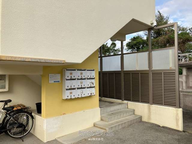 3LDK Rental Apartment with 2 Parking in Yomitan Village, Okinawa - Thumbnail 2