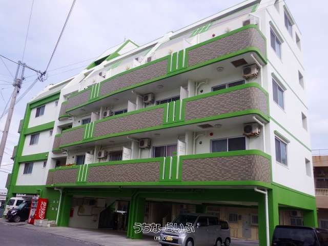 21-Unit Investment Apartment for Sale in Ginowan, Okinawa - Thumbnail 3