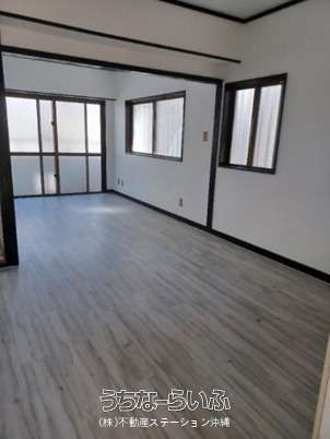Mansion Castle RH 2DK Apartment for Rent in Naha, Okinawa - Thumbnail 2