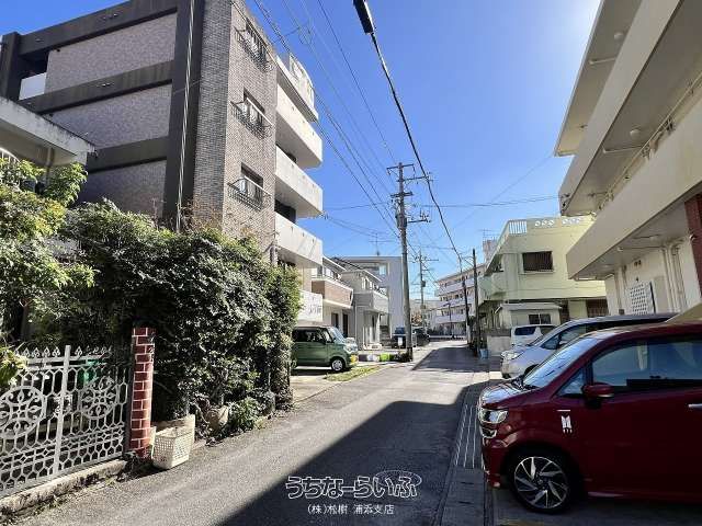 Designer Apartment Building for Sale in Urasoe, Okinawa - Thumbnail 2