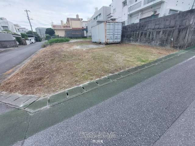 159m² Corner Land Plot for Sale in Okinawa City's Miyazato - Thumbnail 2