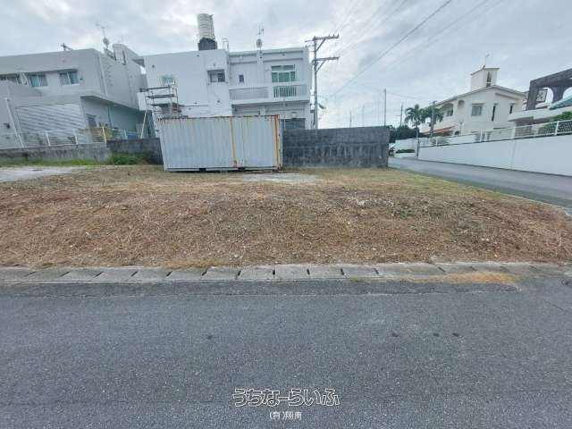 159m² Corner Land Plot for Sale in Okinawa City's Miyazato - Thumbnail 3